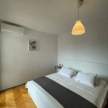Apartments Dulcic Stari Grad  Exterior photo