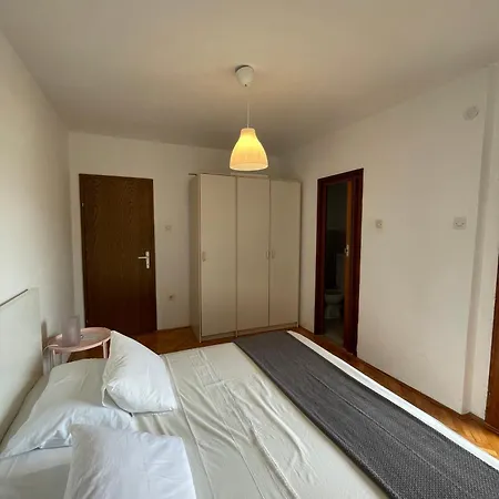 Apartments Dulcic Stari Grad  Exterior photo