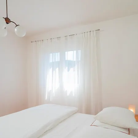 Apartments Dulcic Stari Grad  Exterior photo