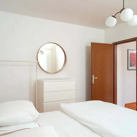 Apartments Dulcic Stari Grad  Exterior photo