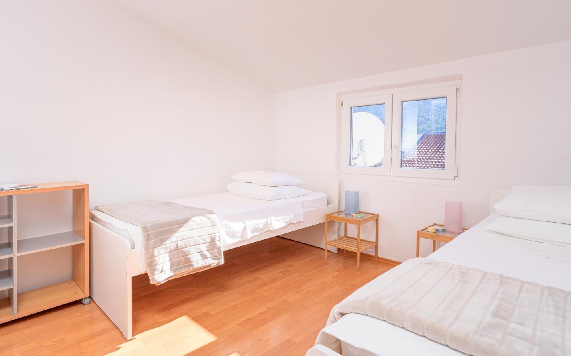 Apartment Dulcic Stari Grad (Hvar)