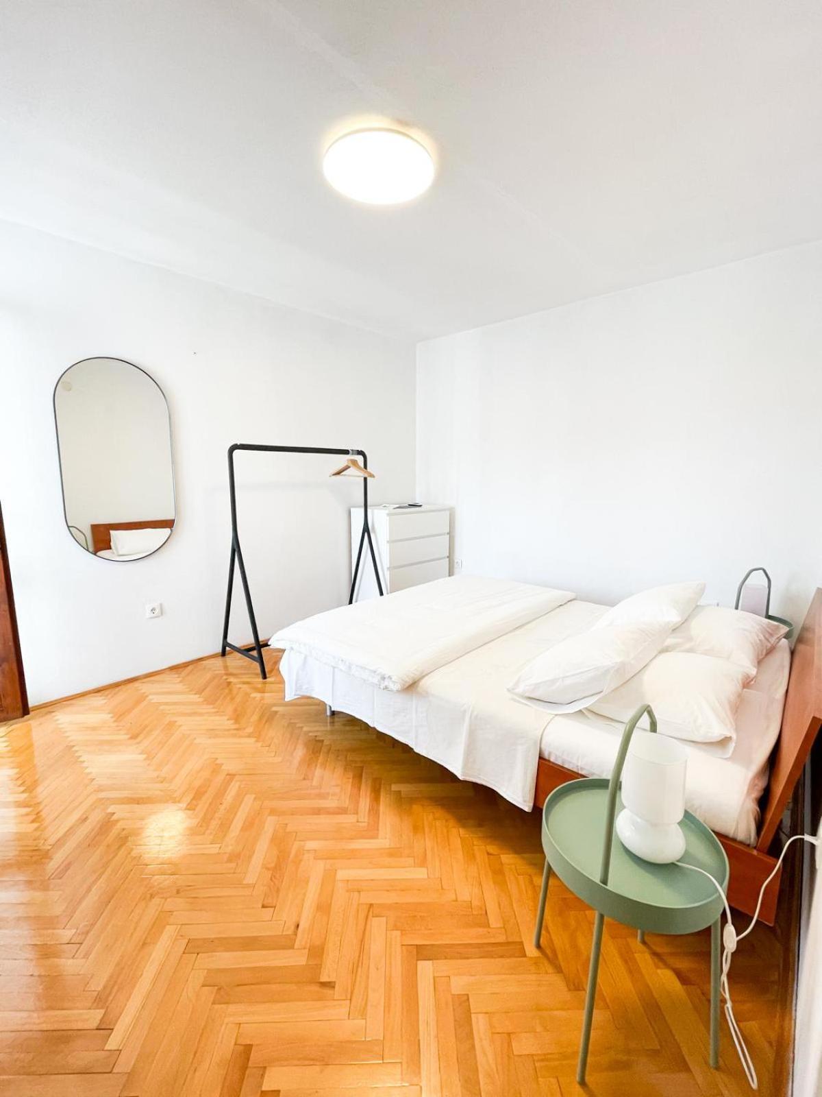 Apartment Dulcic Stari Grad (Hvar)
