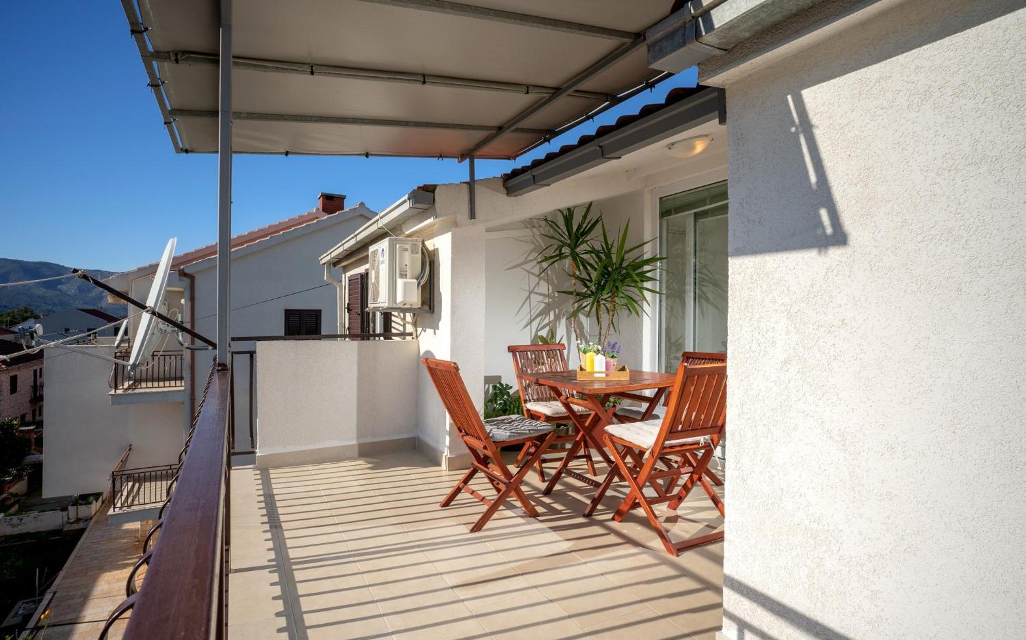 Apartment Dulcic